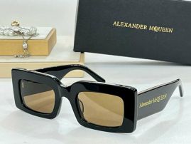 Picture of Alexander McQueen Sunglasses _SKUfw56834501fw